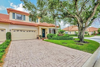 122 Spyglass Way, Palm Beach Gardens, FL 33418