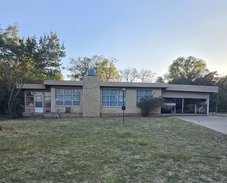 288 County Road 1630, Clifton, TX 76634