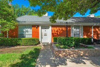 1039 Roaring Springs Rd, Fort Worth, TX 76114
