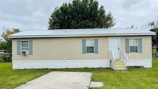 1103 Lemon St, Okeechobee, FL 34974
