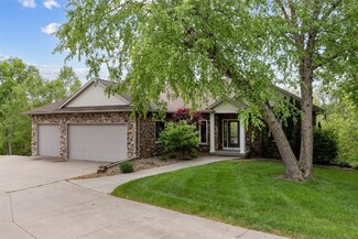 842 Shadetree Ct, Lisbon, IA 52253