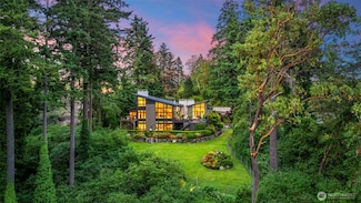 182 Island Blvd, Fox Island, WA 98333