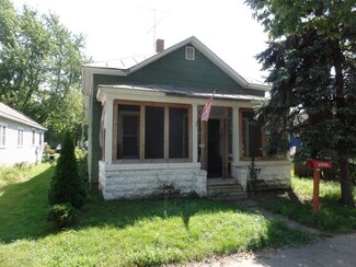 1306 Avon St, La Crosse, WI 54603