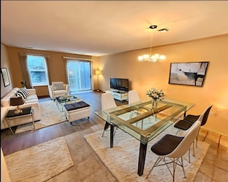 97 Anderer Ln Unit 105, West Roxbury, MA 02132