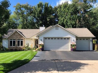 4202 Indian Springs Dr, Wausau, WI 54401