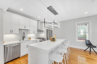 173 School St Unit 3, Roxbury, MA 02119