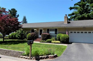 156 Kenberma St, Manchester, NH 03103