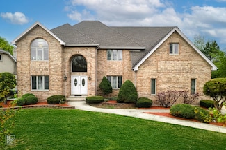 401 Jason Ln, Schaumburg, IL 60173