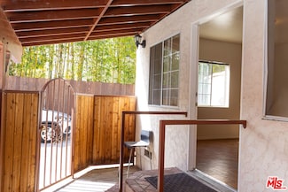 642 N La Jolla Ave Unit 1/2, Los Angeles, CA 90048