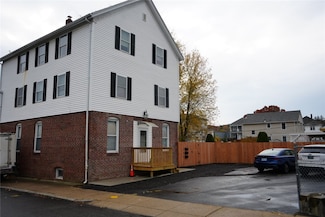 13 Tweed St Unit 3, Cranston, RI 02920