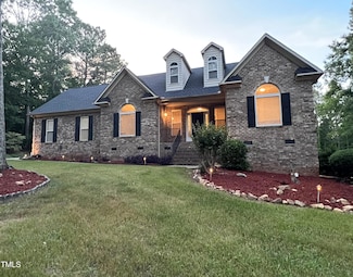 1016 Luminary Ln, Willow Spring, NC 27592