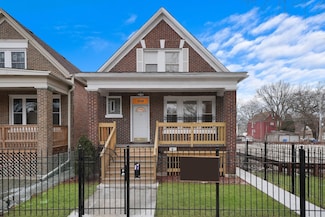 5745 S Wood St, Chicago, IL 60636