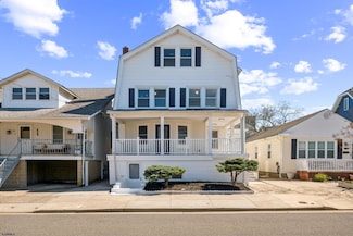 3 N Surrey Ave, Ventnor City, NJ 08406