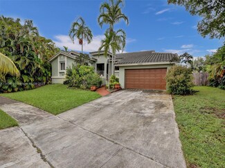 19801 SW 79th Ave, Cutler Bay, FL 33189