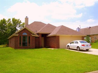 102 S Eastern St, Keene, TX 76059