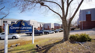 300 Smithfield Rd Unit B3-18, North Providence, RI 02904