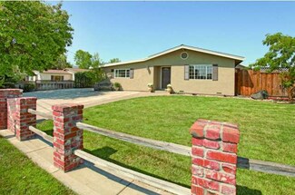 12715 Chaparral Ave, Saratoga, CA 95070
