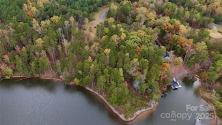 5317 Shoreline Way, Granite Falls, NC 28630