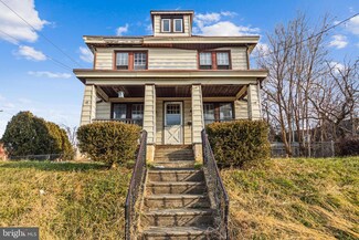 1903 Emerson St, Philadelphia, PA 19152