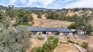 24601 Deertrail Dr, Tehachapi, CA 93561