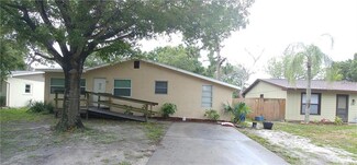 3050 Meadow View Ave, Largo, FL 33771