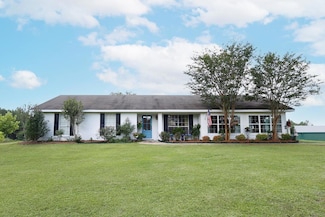 45 Bullock Rd, Seminary, MS 39479
