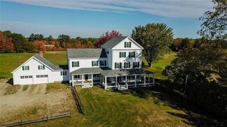 241 Fiddlers Reach Rd, Phippsburg, ME 04562