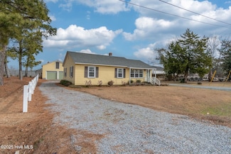 194 Collier Loftin Rd, Kinston, NC 28504
