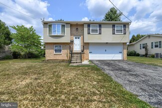 4815 Delbrook Rd, Mechanicsburg, PA 17050