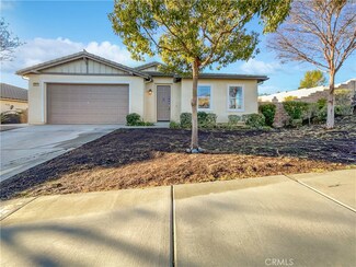 28537 Sunridge Ct, Menifee, CA 92584