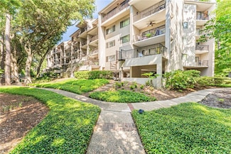 3 Wimbledon Ct Unit 104, Hilton Head Island, SC 29928