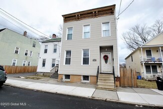 175 2nd St, Albany, NY 12210