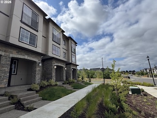 13980 SW River Terrace Blvd, Sherwood, OR 97140