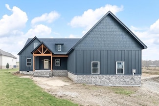 6584 Thomas Twin Oaks Rd, Baxter, TN 38544