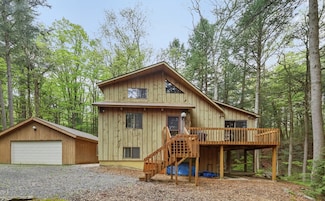308 Hidden Ln, Sandisfield, MA 01255