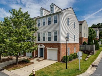 5475 Werburgh St, Charlotte, NC 28209