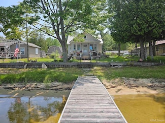 546 W Gulliver Lake Rd, Gulliver, MI 49840