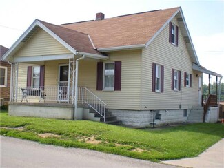 108 Mcgovern Rd, Houston, PA 15342