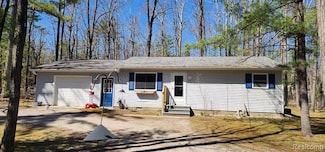 5608 Clifford St, Topinabee, MI 49791