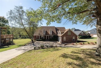 2865 N Dorchester Dr, Fayetteville, AR 72703