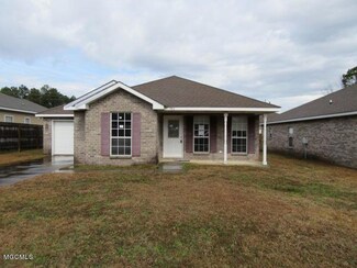 15612 Prairie St, Biloxi, MS 39532