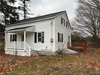 5287 Martinville Rd, Warsaw, NY 14569