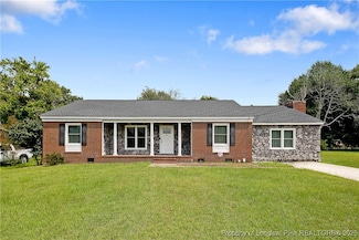 5210 Rodwell Rd, Fayetteville, NC 28311