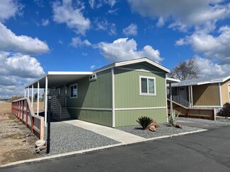 720 E Worth Ave Unit 169, Porterville, CA 93257