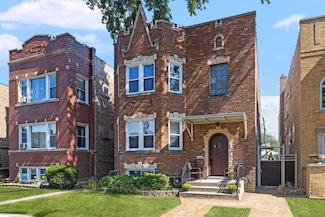 2115 Kenilworth Ave, Berwyn, IL 60402