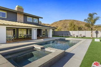 11180 Lewis Hill Dr, Agua Dulce, CA 91390