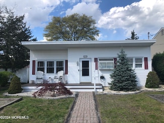 2329 Oak Tree Rd, Point Pleasant Boro, NJ 08742