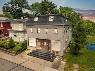 116 W Manlius St, East Syracuse, NY 13057