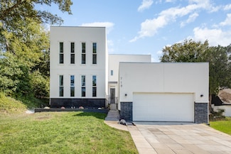 718 Chaparral Trail, Cedar Hill, TX 75104