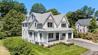 233 Warren St, Needham, MA 02492